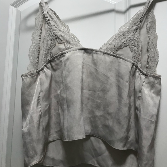 Top✨ - Picture 2 of 2